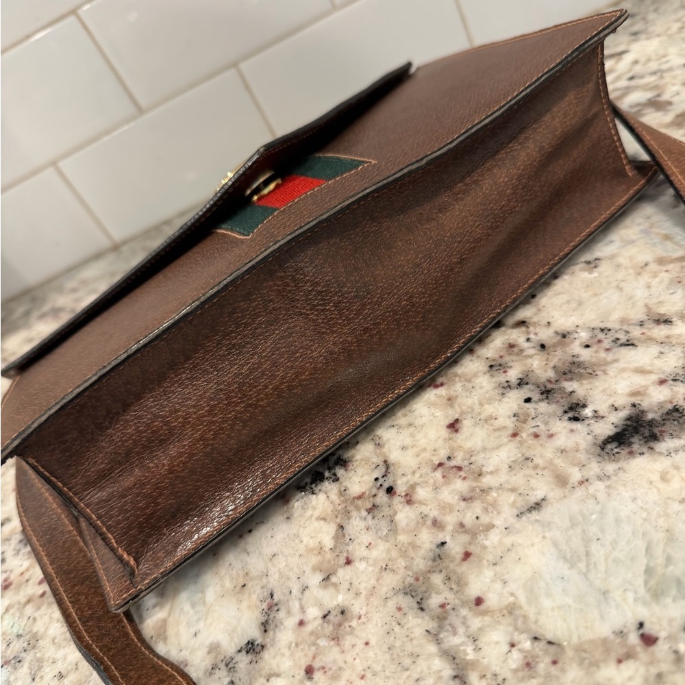 Gucci Brown Leather Satchel vintage with Gold Accent - Picture 12 of 16